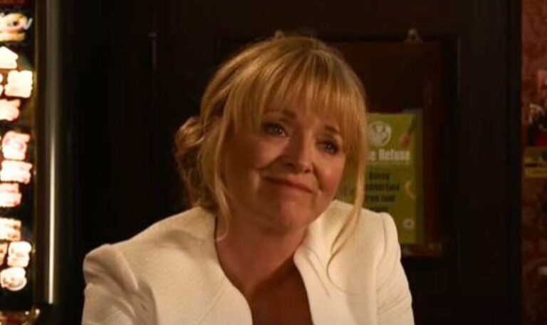 Coronation Street confirms new owners of the Rovers as Jenny steps down