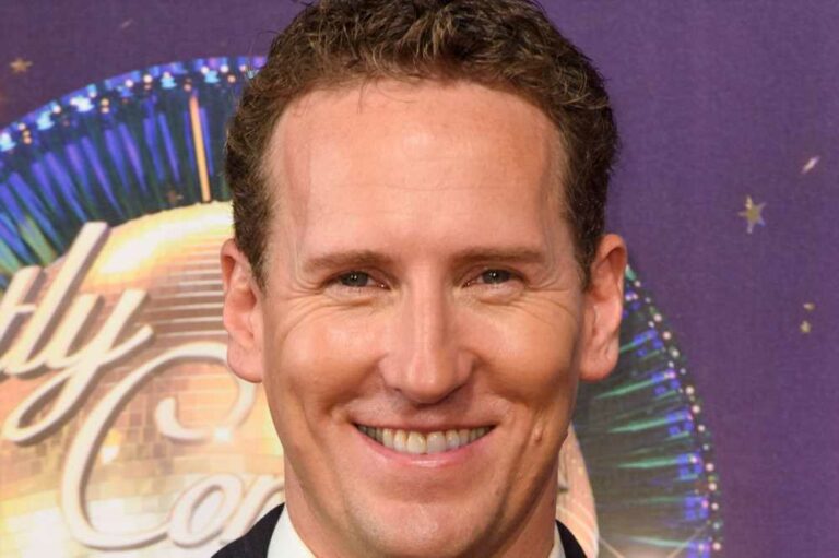 I was a Strictly pro and if I was snubbed like Nadiya and Neil I would have walked, says Brendan Cole | The Sun