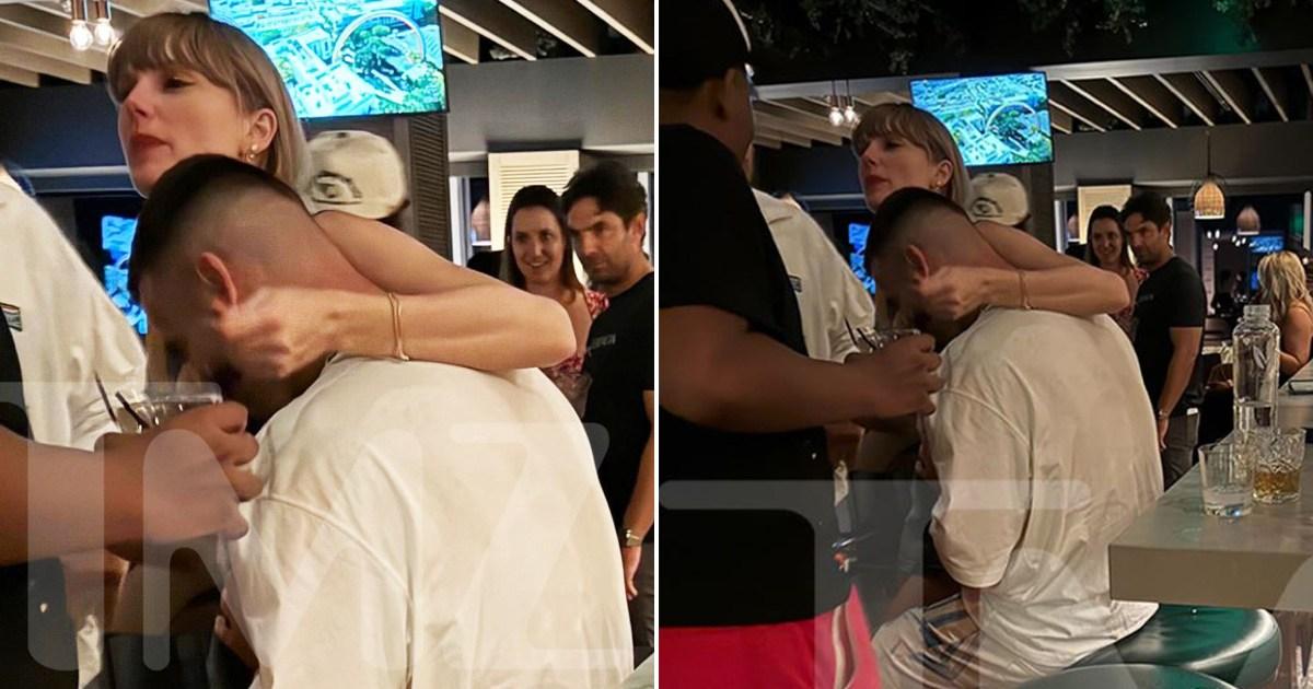 The photo that proves Taylor Swift is really dating Travis Kelce