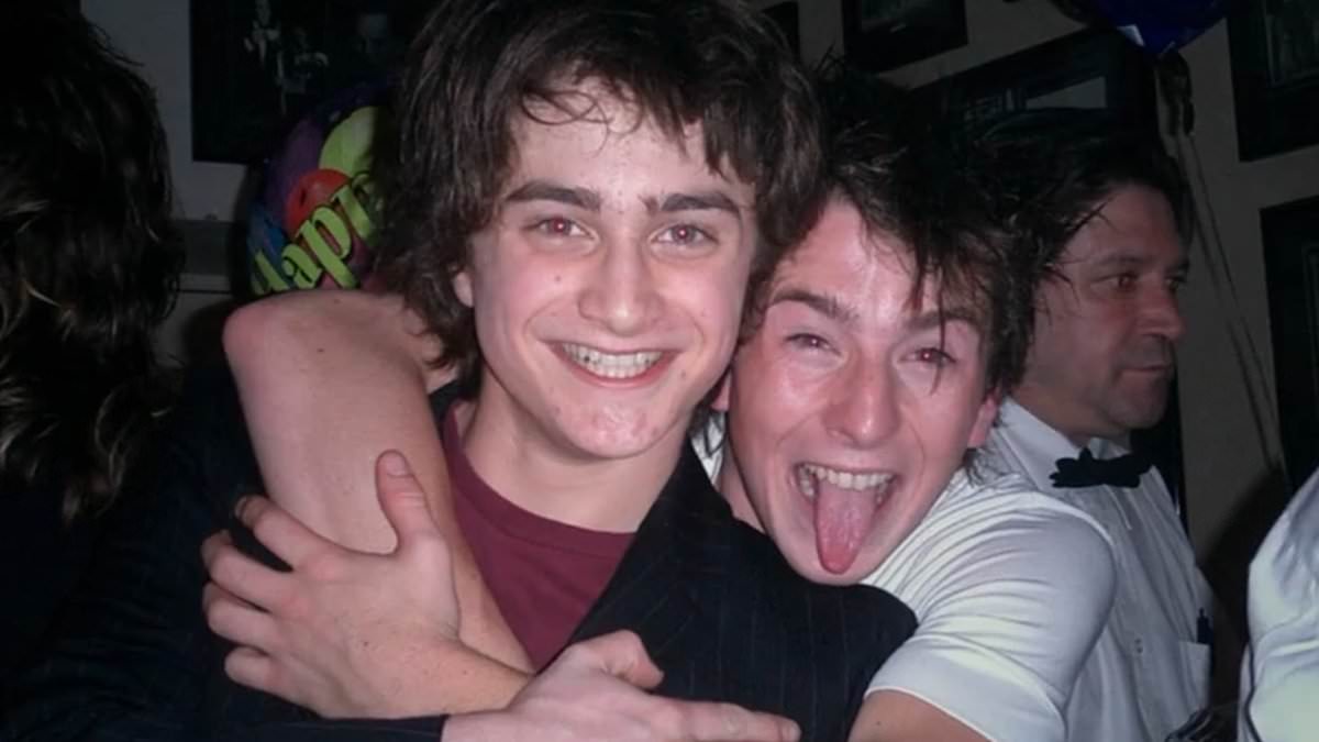 Harry Potter stuntman David Holmes on &apos;best friend&apos; Daniel Radcliffe