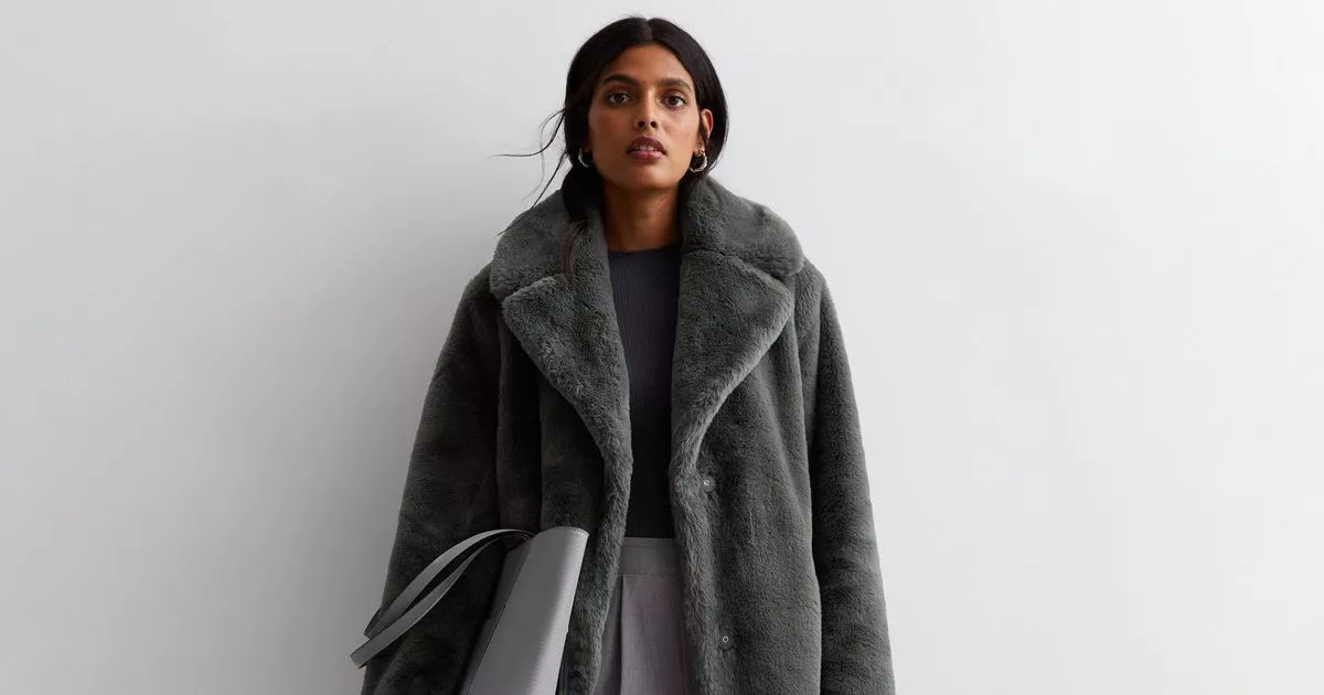 New Look’s £40 faux fur coat is ‘excellent value for money’ and perfect for the chilly weather